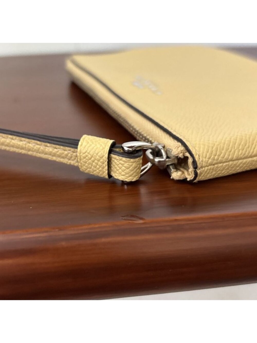 Coach Retro Yellow Leather Wristlet Corner Zip Wallet Small Clutch #58032 - Picture 7 of 11
